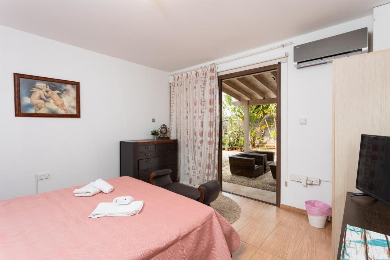פומוס Villa Beach Heaven מראה חיצוני תמונה