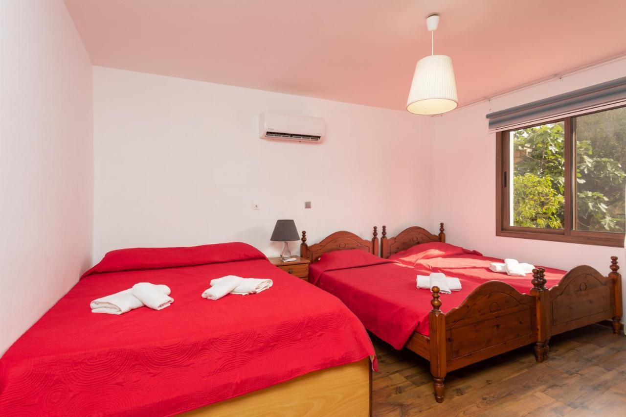 פומוס Villa Beach Heaven מראה חיצוני תמונה