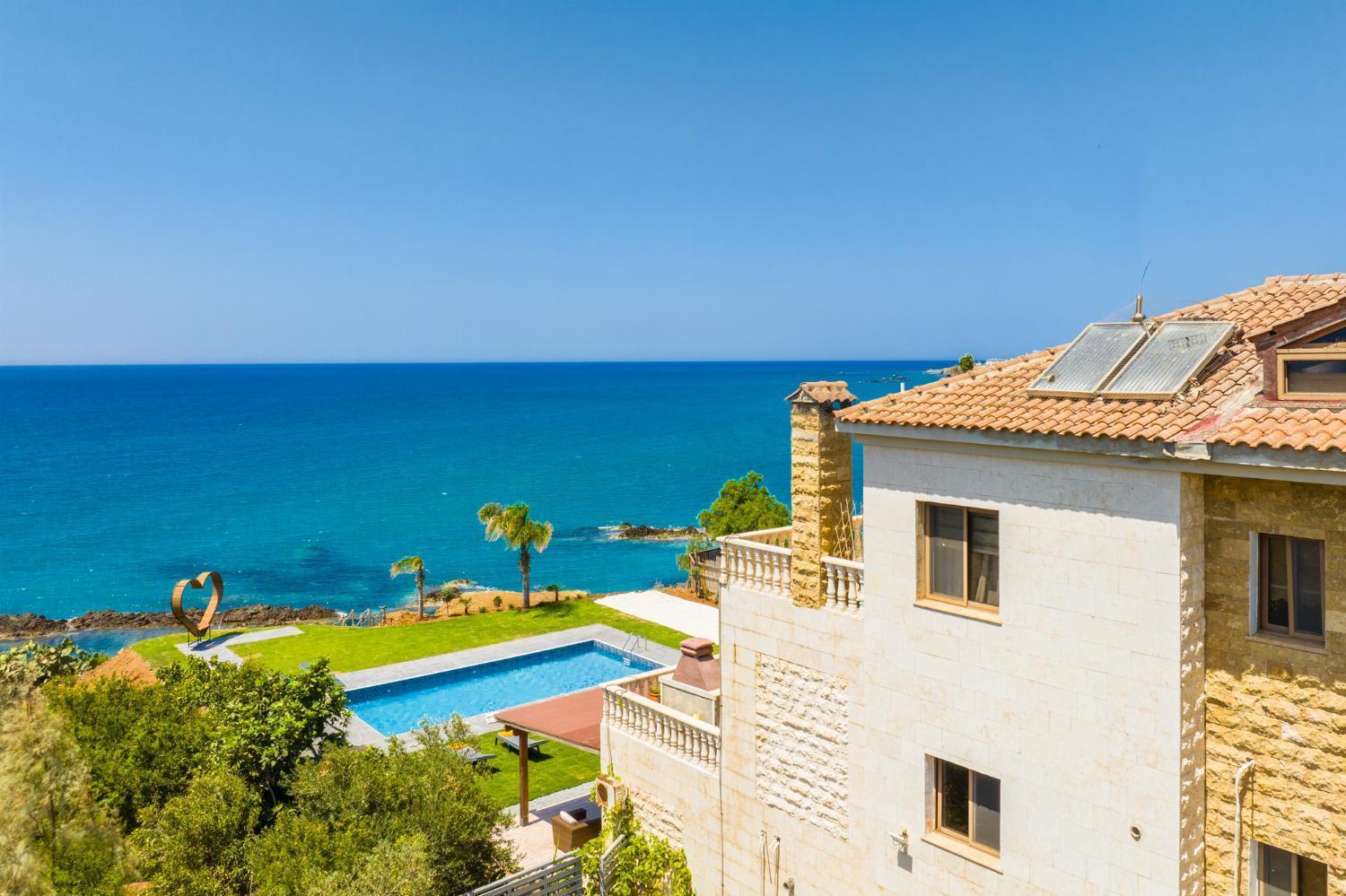 פומוס Villa Beach Heaven מראה חיצוני תמונה