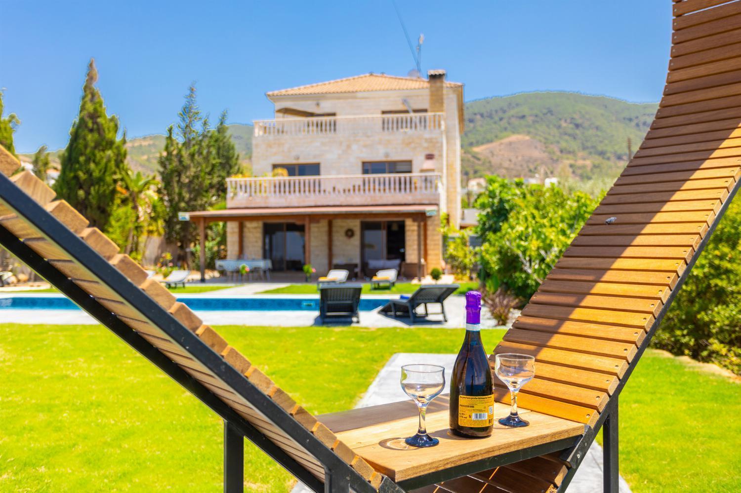 פומוס Villa Beach Heaven מראה חיצוני תמונה