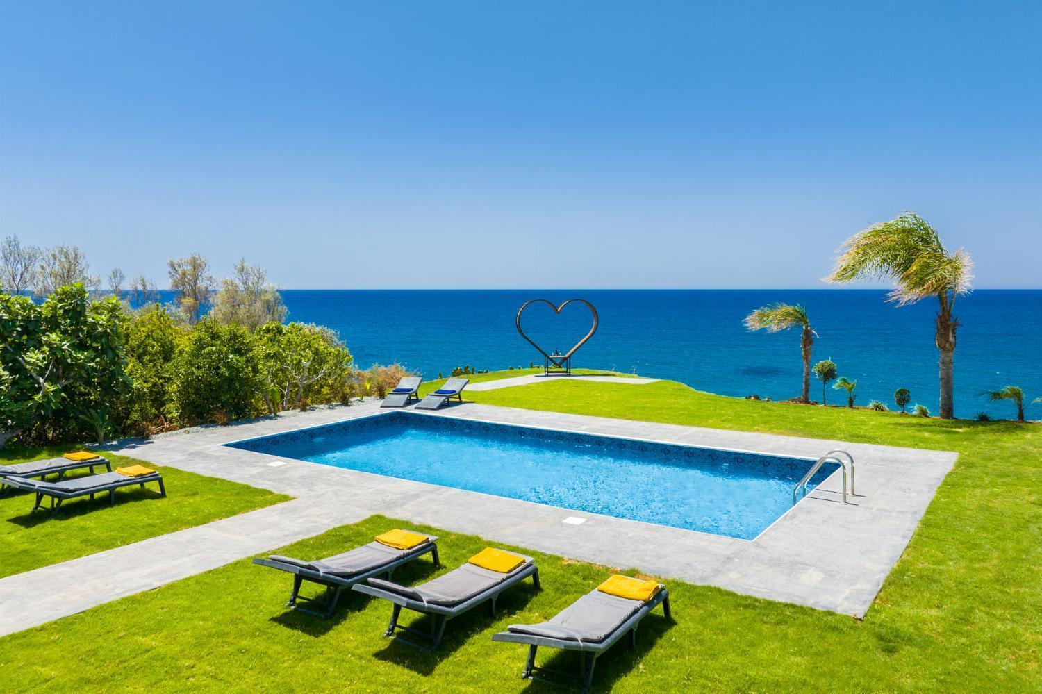 פומוס Villa Beach Heaven מראה חיצוני תמונה